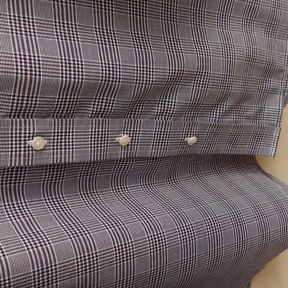 JOS A BANK Traveler Traditional Fit Long Sleeve Plaid Button Down Dress Shirt - Picture 5 of 12